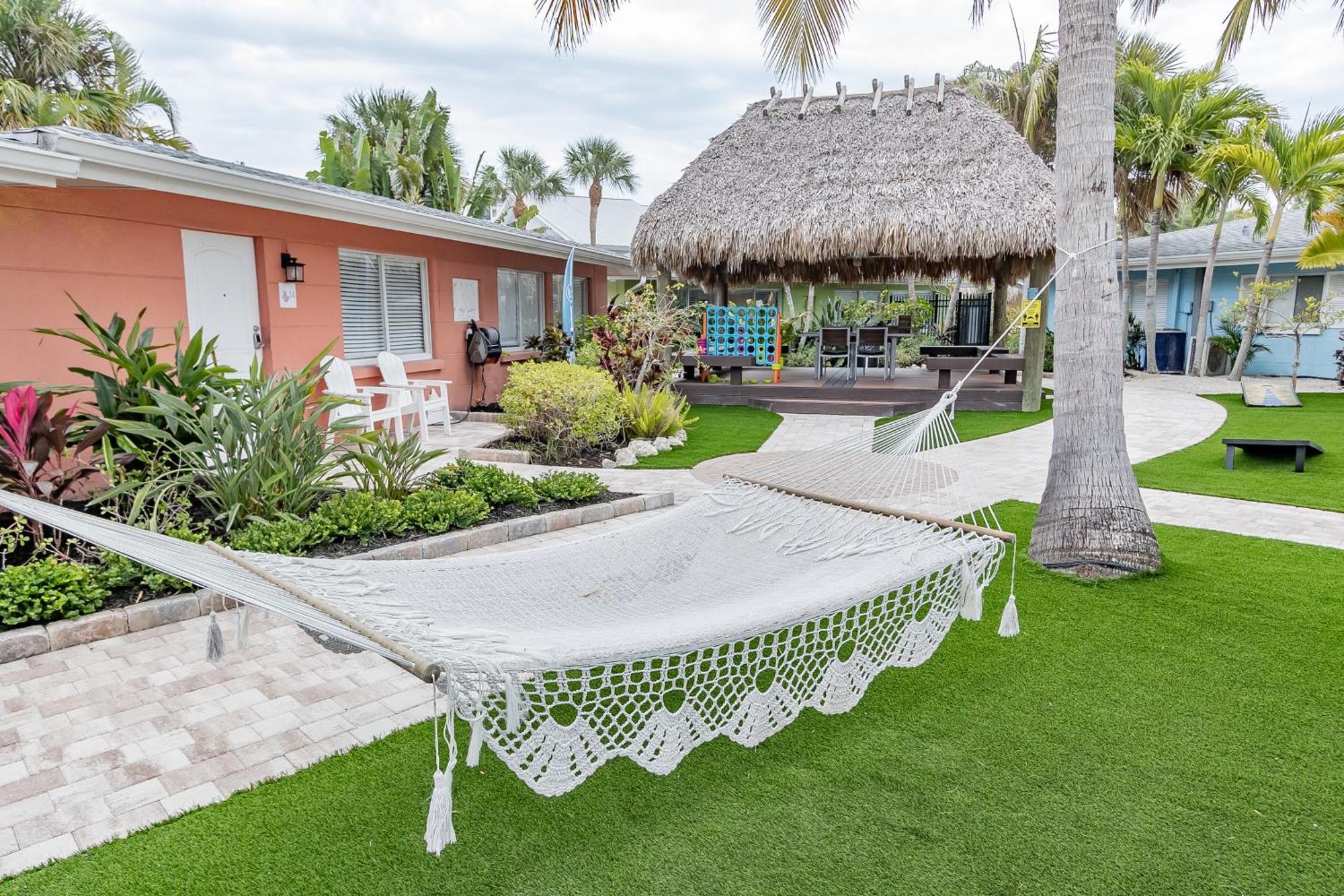 Siesta Key Beachside Villas Sarasota Exterior photo
