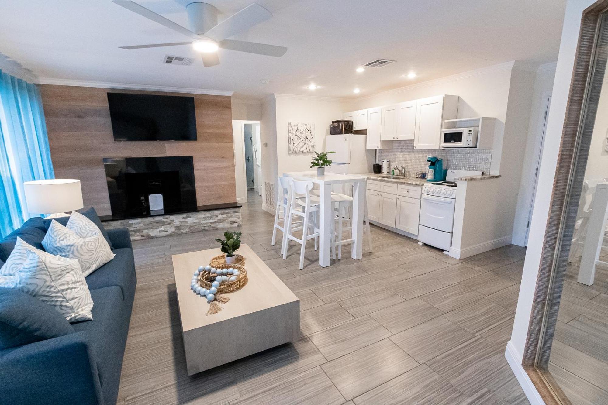 Siesta Key Beachside Villas Sarasota Exterior photo