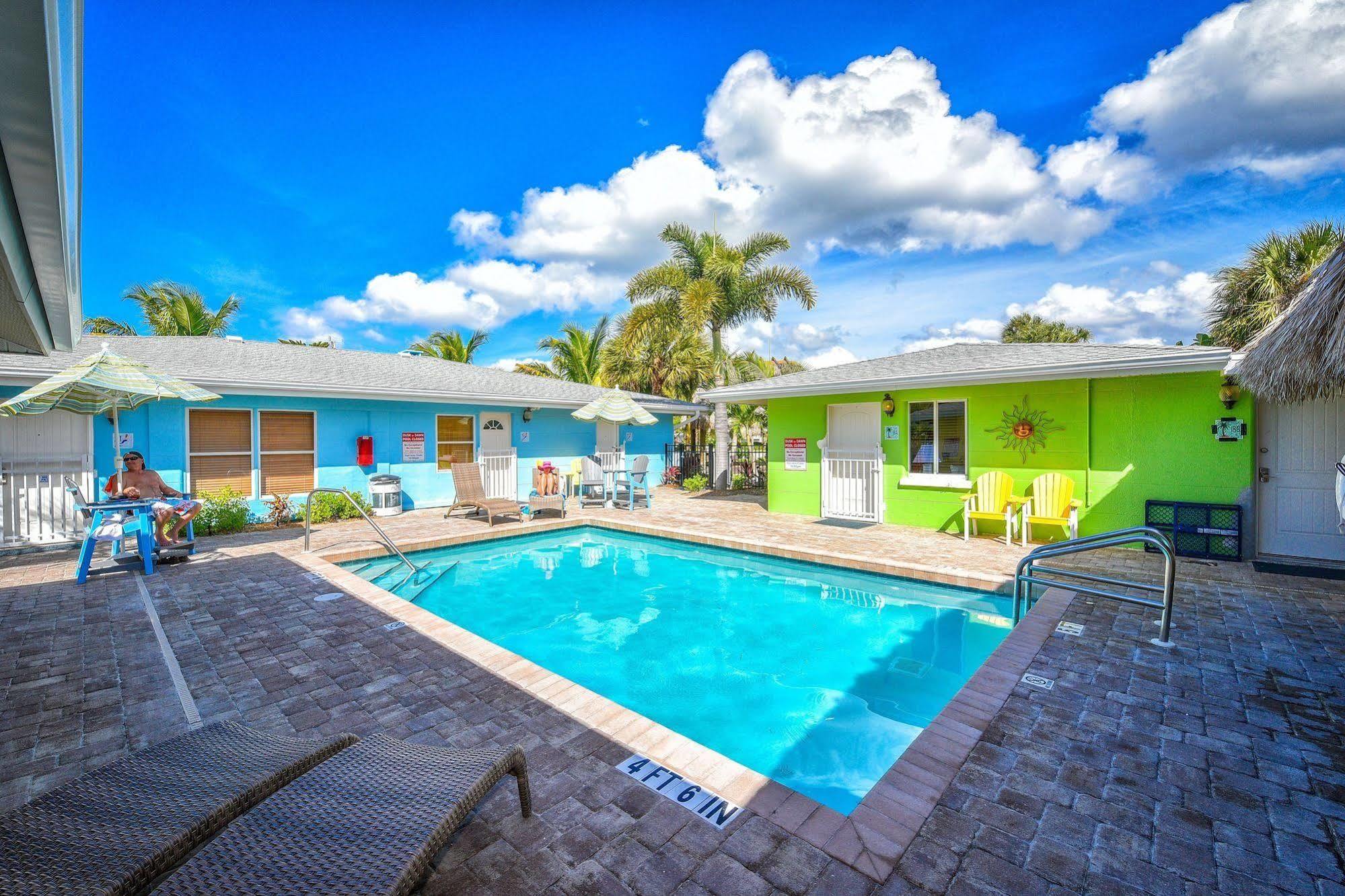 Siesta Key Beachside Villas Sarasota Exterior photo